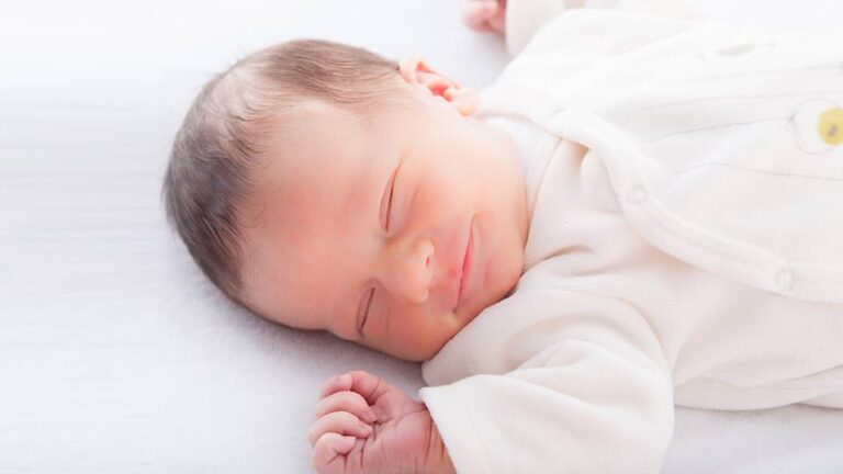 Làm sao để bé ngủ ngon và sâu giấc