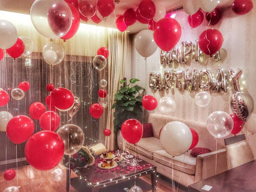 Happy Party cung cấp phụ kiện sinh nhật Quận 4