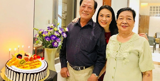 Tổ chức một buổi tiệc sinh nhật cho bố