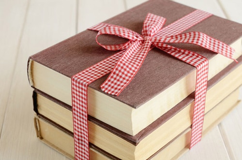 Quà tặng là những cuốn sách hay