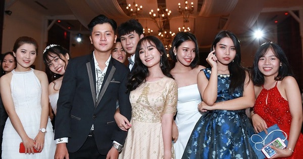 Top 9 ý tưởng tổ chức prom night party độc đáo và ấn tượng
