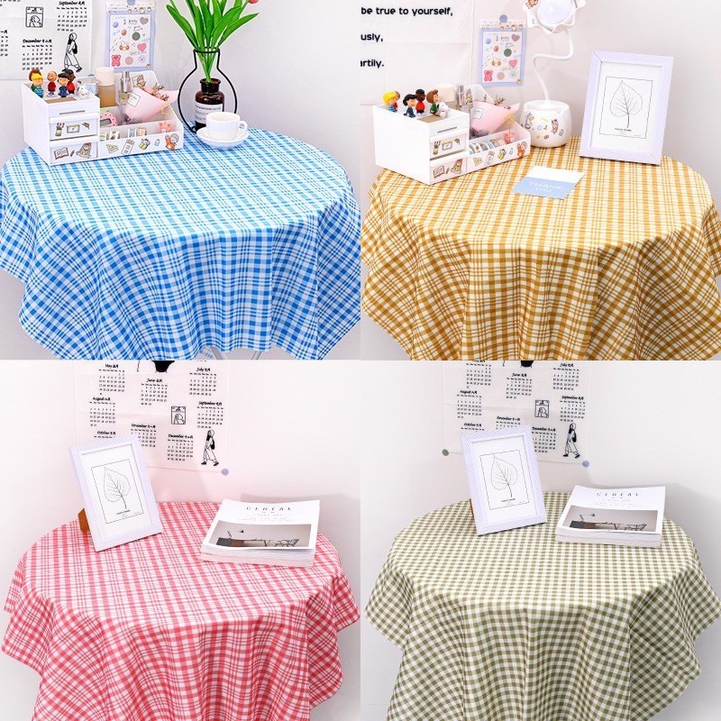 Khăn trải bàn kẻ sọc và kẻ caro