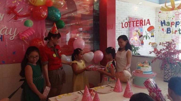 Kinh nghiệm đặt tiệc sinh nhật tại lotteria