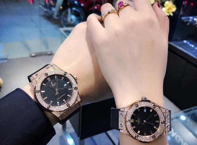 Đồng hồ đôi là món quà tặng sinh nhât bạn gái rất ý nghĩa